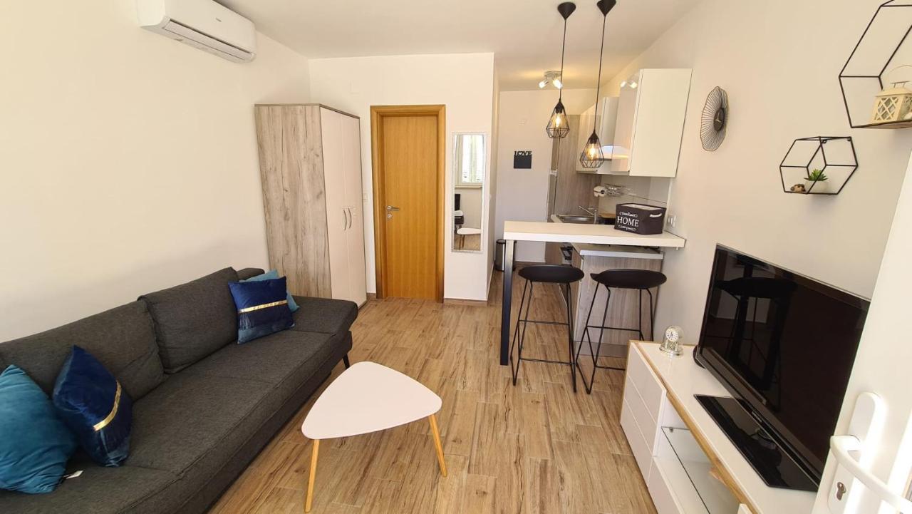 Studio Apartman Kiara Bol Exteriér fotografie